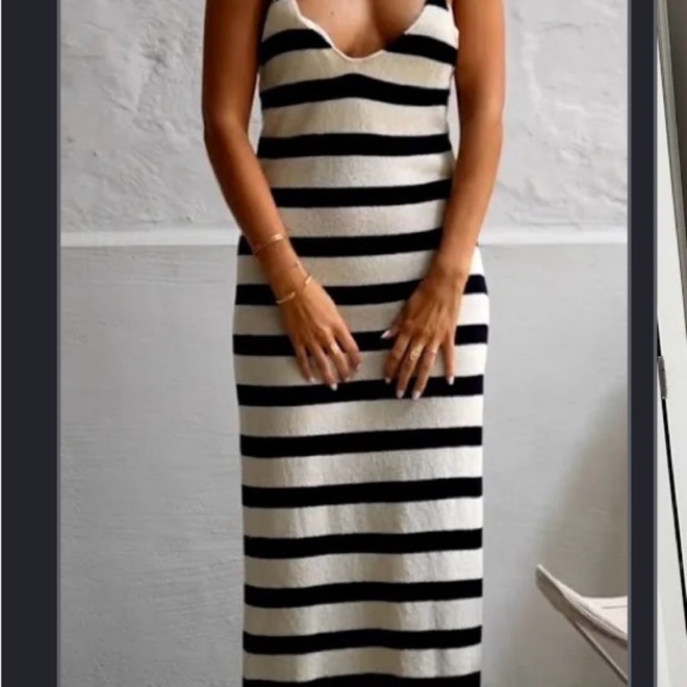 Sleeveless Black & Cream Striped Maxi Dress